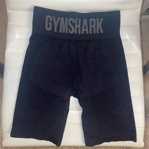 Gymshark flex biker shorts, black, size S